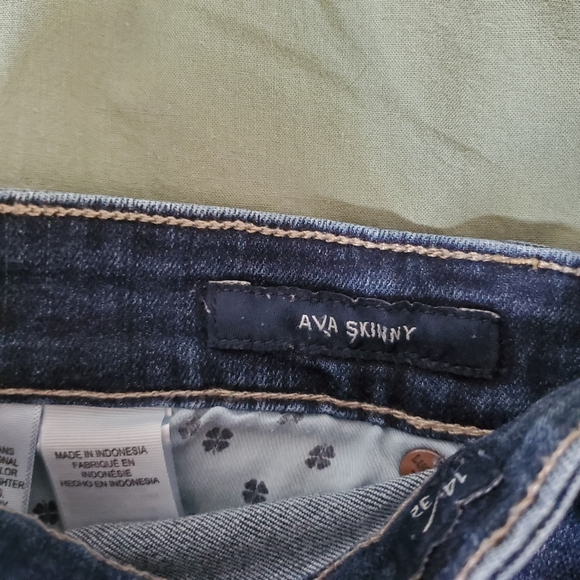 Lucky Brand Ava Skinny Jeans - Picture 3 of 4